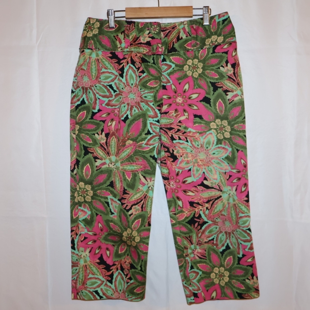 Bamboo Traders Multicolored Floral Stretch Capri Pants. 10P.
